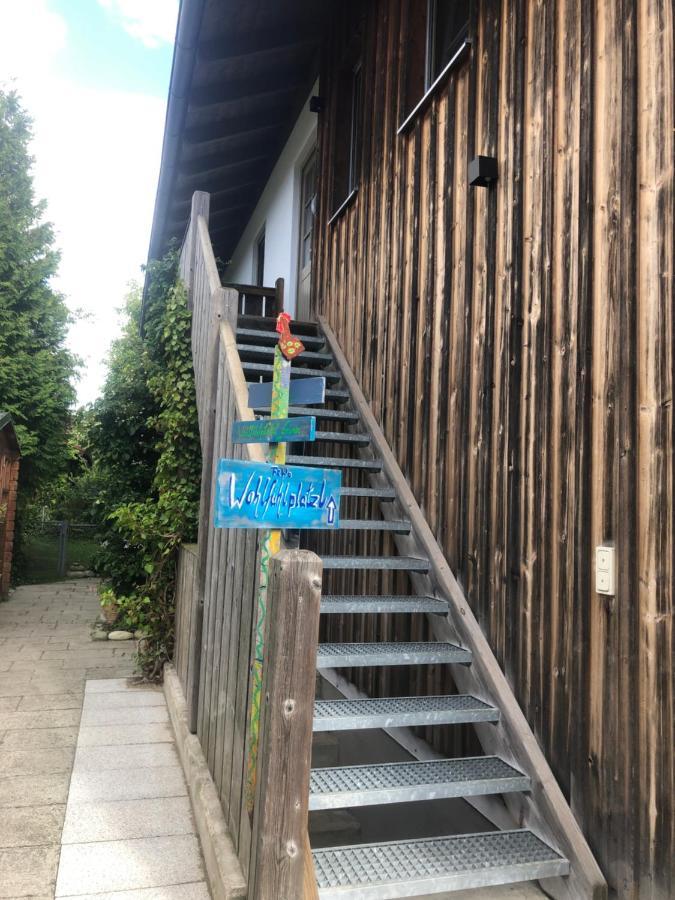 Apartment Wohlfuehlplatzl - Urgemuetlich & Ruhig Vogtareuth Luaran gambar