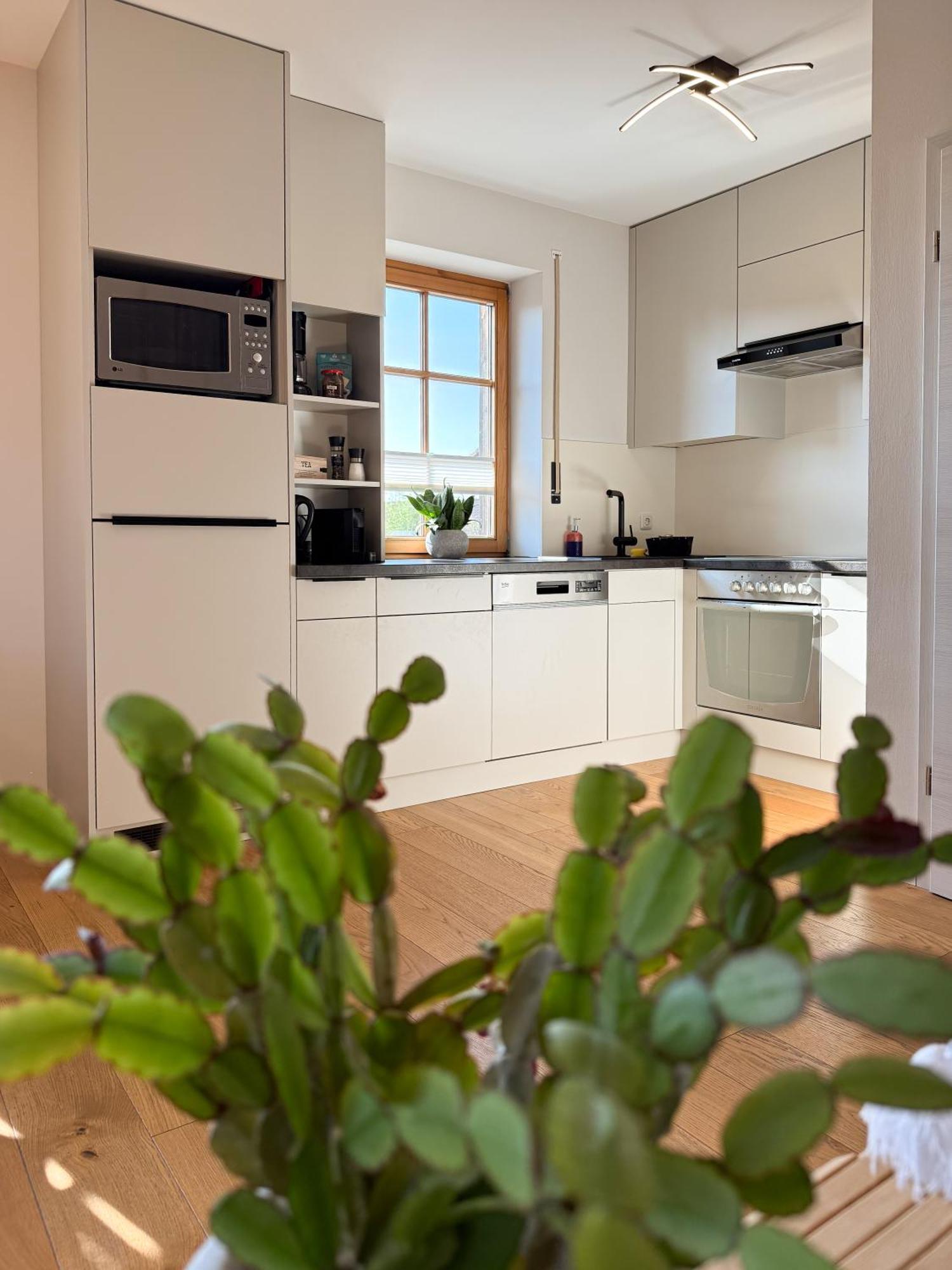 Apartment Wohlfuehlplatzl - Urgemuetlich & Ruhig Vogtareuth Luaran gambar