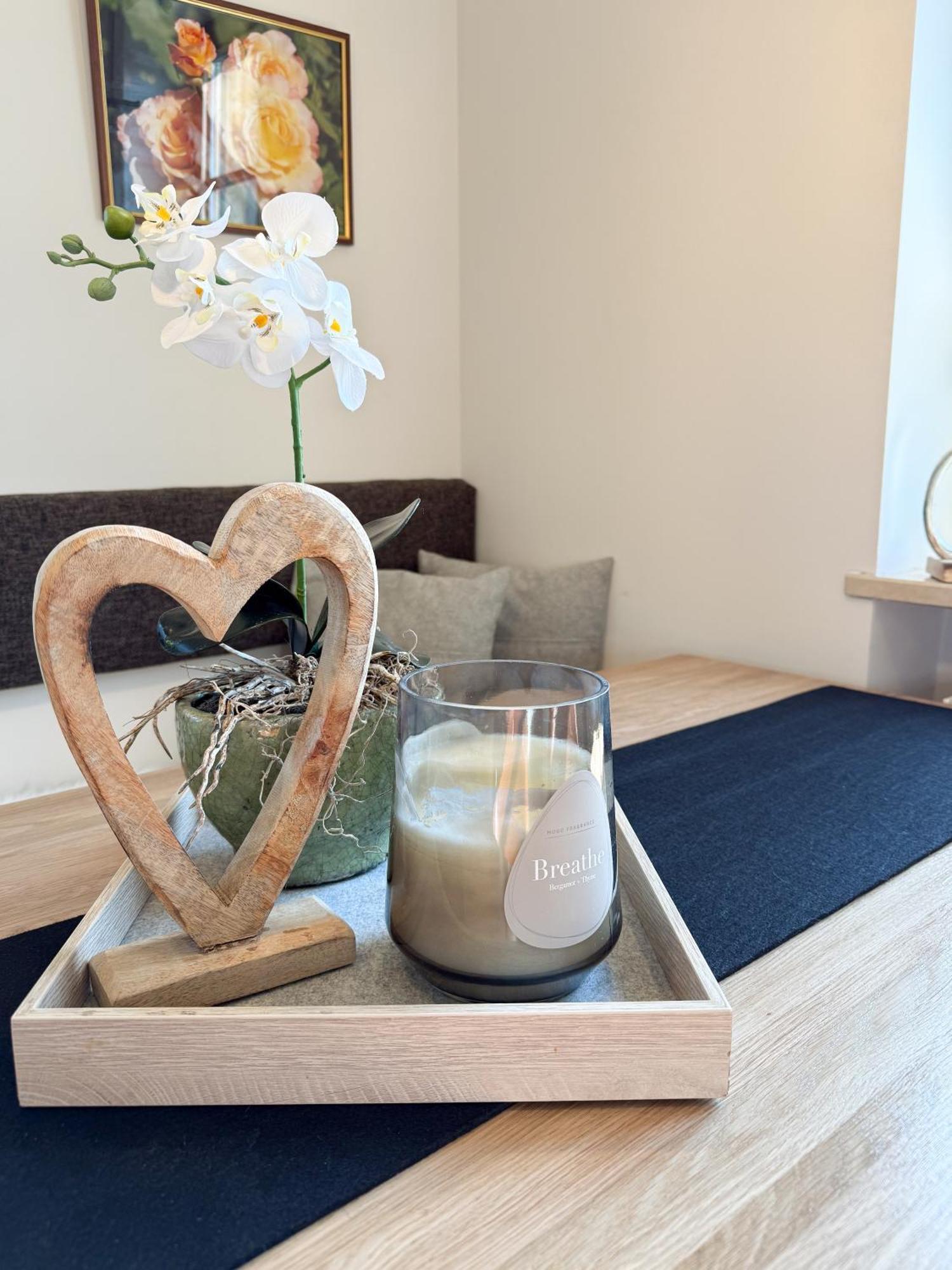 Apartment Wohlfuehlplatzl - Urgemuetlich & Ruhig Vogtareuth Luaran gambar